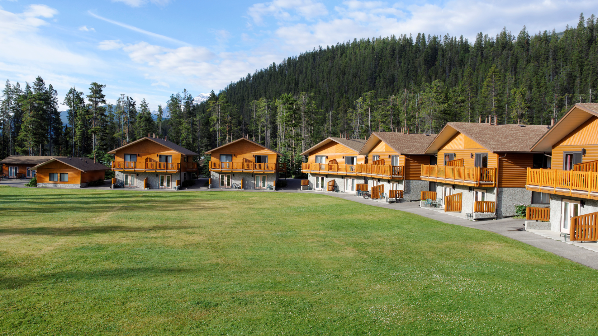 Read more about the article How to Find the Perfect Accommodations on the Internet