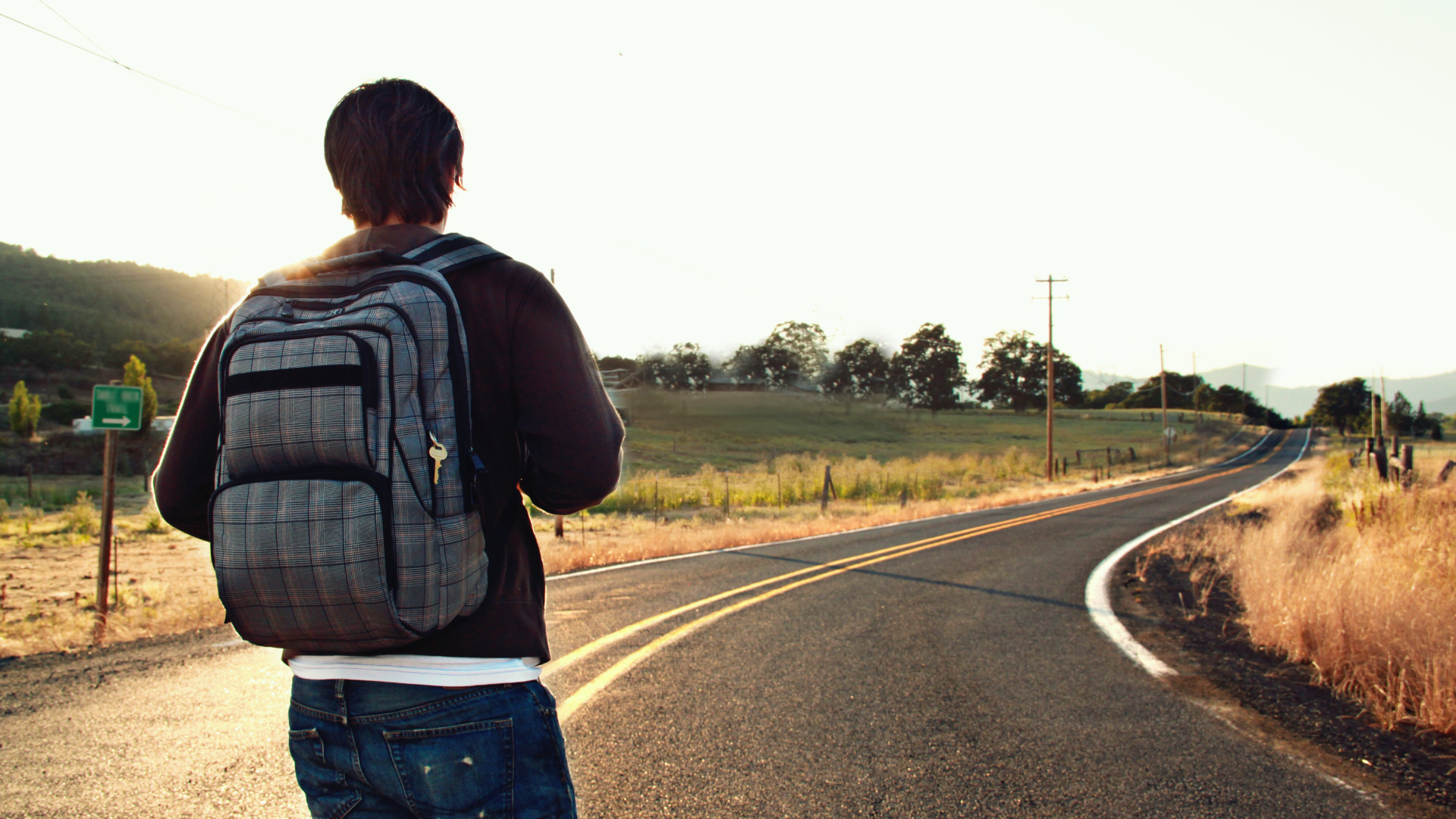 Read more about the article How to Find Peace in Traveling Solo: Embrace Freedom and Self-Discovery