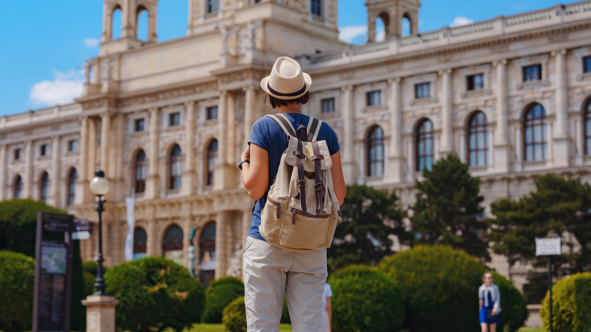 Read more about the article How to Plan a Solo Trip with Confidence: Essential Tips for a Successful Adventure